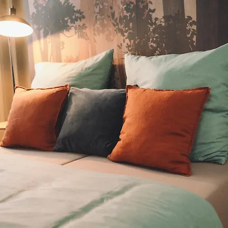 13 Orange Wood Mit Verschiedenen Schlafmoeglichkeiten Apartment *